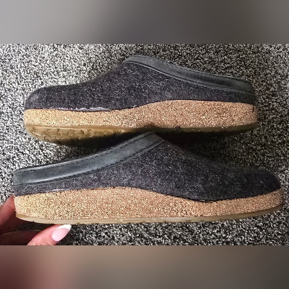 HAFLINGER Women's GZL Leather Trim Grizzly Womens Size 5 (36) - Picture 8 of 10